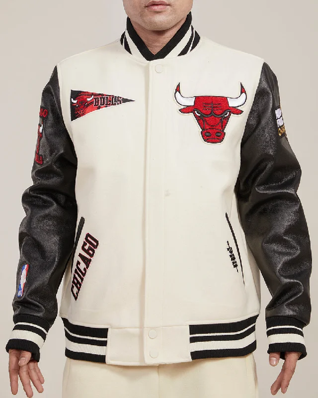 NBA CHICAGO BULLS RETRO CLASSIC RIB WOOL VARSITY JACKET (EGGSHELL/ BLACK)