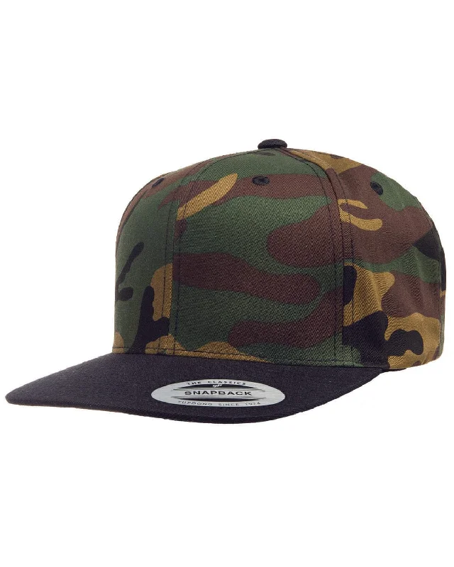 Yupoong 6-Panel Structured Flat Visor Cap | Camo/ Black